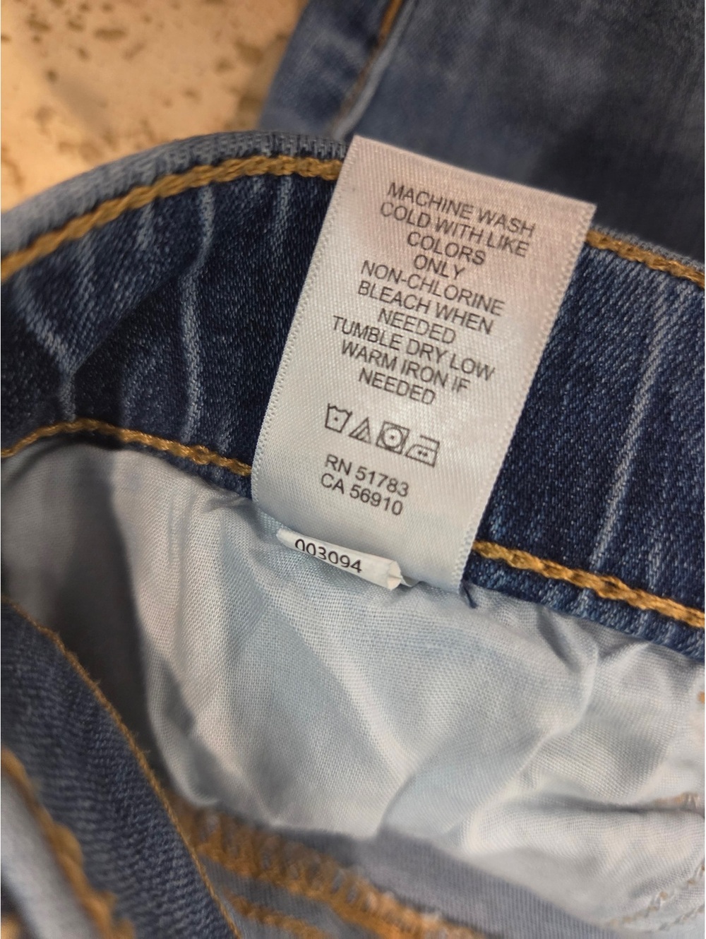 m jeans maurices Super High-Rise Distressed Raw Hem Stretch Jeans Womens Size S - Picture 4 of 7